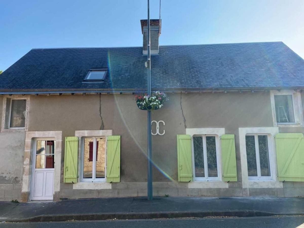 Gîte Mézières-sous-Lavardin, 4 pièces, 6 personnes - FR-1-410-333 Extérieur photo